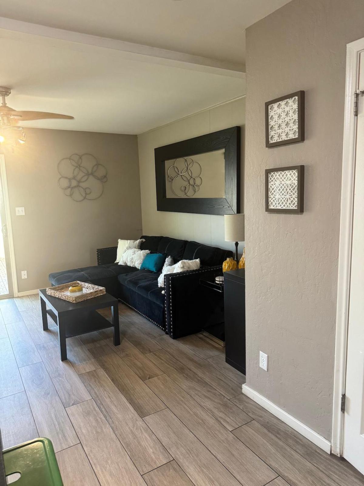 Old Town Scottsdale 2 Bedroom Gem! Exterior photo